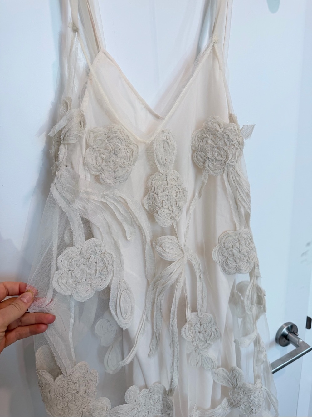 [sold out] Eliou Paula Dress - Cream Floral Appliqué Maxi Slip Dress with V-Neck - Picture 8 of 9